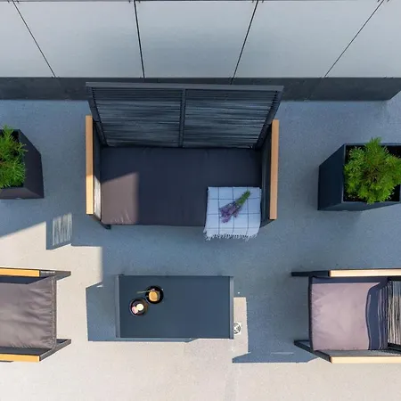 Relax Sky Home,