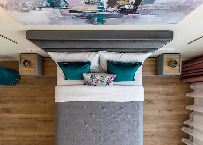 Relax Sky Home, Κλαϊπέντα